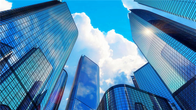 集團(tuán)旗下共有十余家全資子公司，主要包括貴州開(kāi)元礦業(yè)有限公司、興?？h銅鑫礦業(yè)有限公司、洛陽(yáng)宣銳商貿(mào)有限公司、洛陽(yáng)集美酒店管理有限公司、洛陽(yáng)唐都房地產(chǎn)開(kāi)發(fā)有限公司、北京明峰資本管理有限公司、北京明峰資本管理有限公司、北京釋源文化傳媒有限公司等。